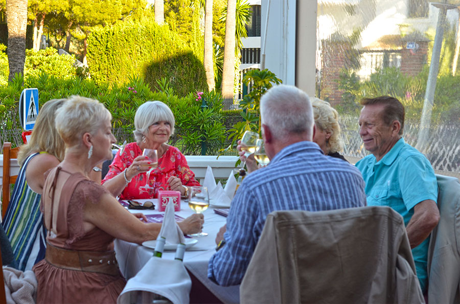 The Connoisseur Indian Restaurant, Riviera del Sol